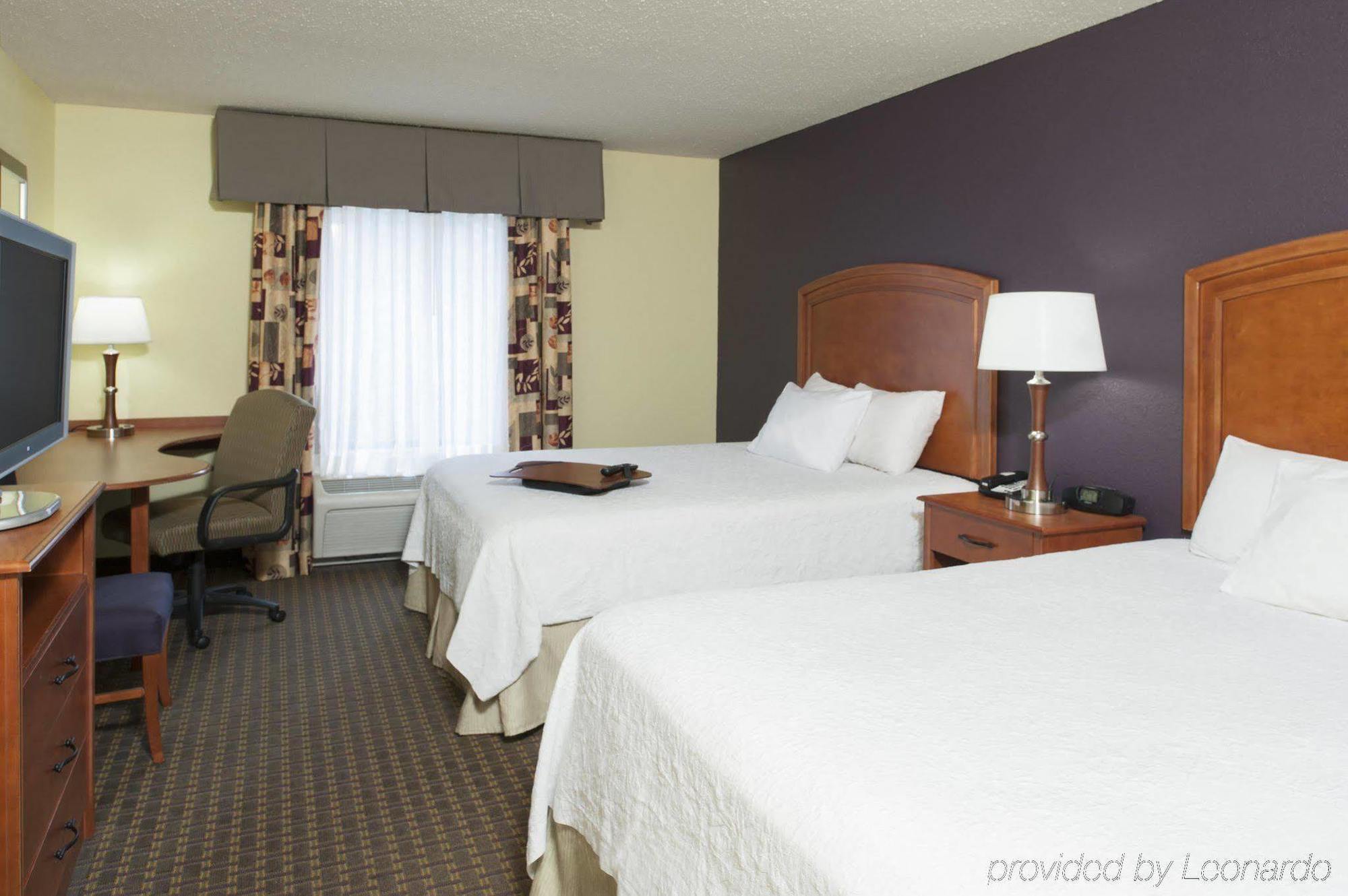 Hampton Inn & Suites Grand Rapids-Airport 28Th St Cascade Exterior foto